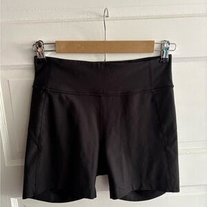 Women's Outdoor Voices Black Shorts